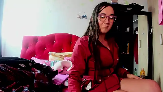 Sweet-Suck69 online show from 10.15.25