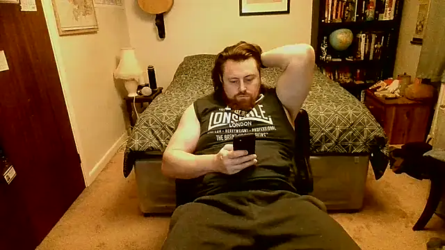 Hairy Guy30 online show from 02.20.25