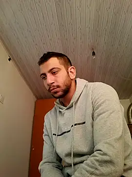 Snapshot of emea4 chatting on 04.09.26 emea4 online show from 04.09.26