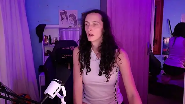 MemiKouki online show from 12.13.25