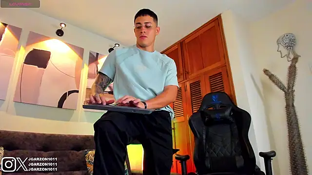  joansoto online show from 02.18.26