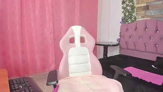 elizabeth mature23 online show from 12.02.24