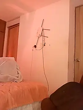 Snapshot of FREYJA- chatting on 02.09.25 FREYJA- online show from 02.09.25