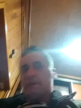 Viause Kentauelle online show from 02.19.25