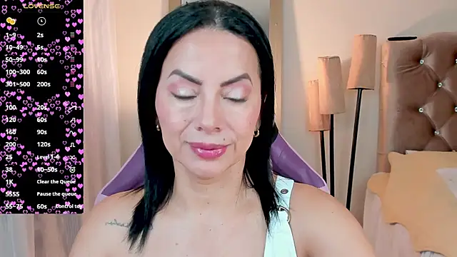 veronika naughty online show from 10.09.25