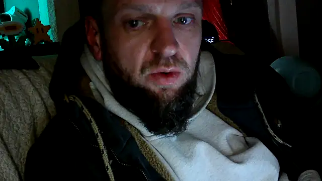 Snapshot of donhulio482 chatting on 03.07.25 donhulio482 online show from 03.07.25