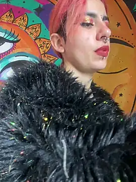 Snapshot of _Artemisa_X chatting on 02.14.25 Artemisa X online show from 02.14.25