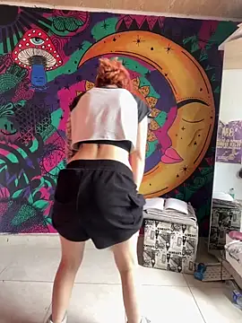 Snapshot of _Artemisa_X chatting on 02.18.25 Artemisa X online show from 02.18.25