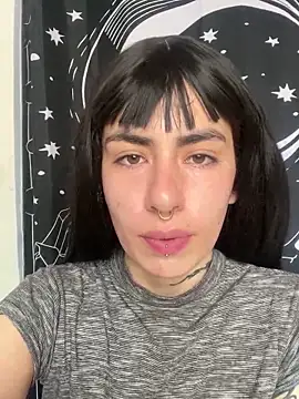 Snapshot of _Artemisa_X chatting on 09.22.25 Artemisa X online show from 09.22.25