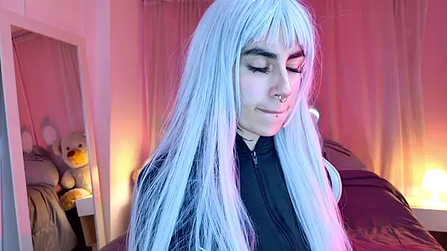 Snapshot of _Artemisa_X chatting on 10.16.25 Artemisa X online show from 10.16.25