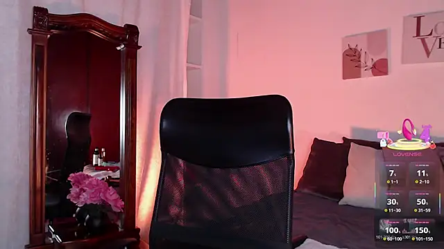 madisex s online show from 10.01.25