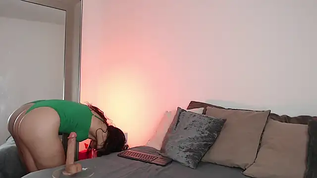 madisex s online show from 01.07.26