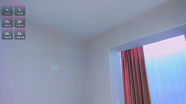 Snapshot of Feral__berry__ chatting on 02.19.26 Feral berry online show from 02.19.26