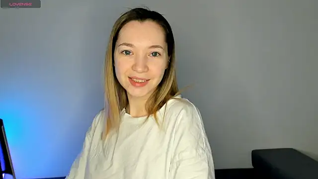 MiaThaine online show from 02.13.25