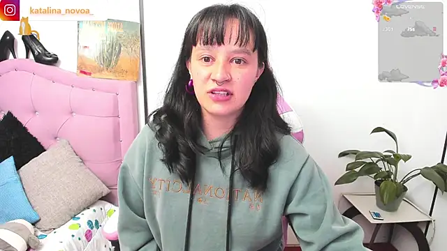 Katalina novoa online show from 05.26.26