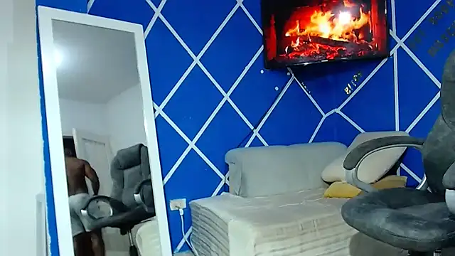 Snapshot of alexander_megan chatting on 01.07.26 alexander megan online show from 01.07.26