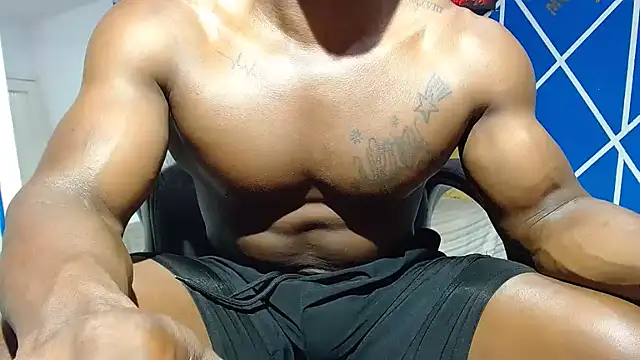 Snapshot of alexander_megan chatting on 02.20.26 alexander megan online show from 02.20.26