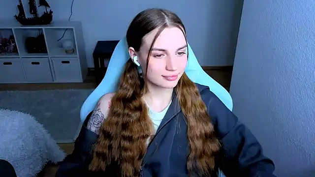 Snapshot of StellaLawless chatting on 02.24.26 StellaLawless online show from 02.24.26