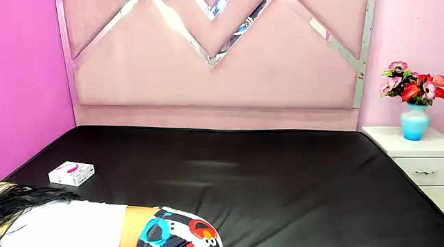 IsisRouse online show from 02.20.25