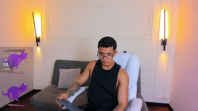 Paradise boy s online show from 03.16.26