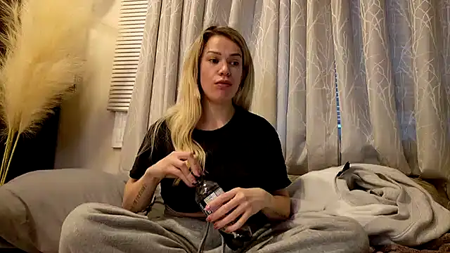 kianaxxx online show from 01.07.26