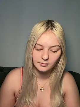 Allylove03 online show from 04.06.26