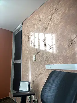 Miabonnett  online show from 01.07.26