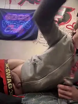 Snapshot of pervy_devil chatting on 01.13.25 pervy devil online show from 01.13.25