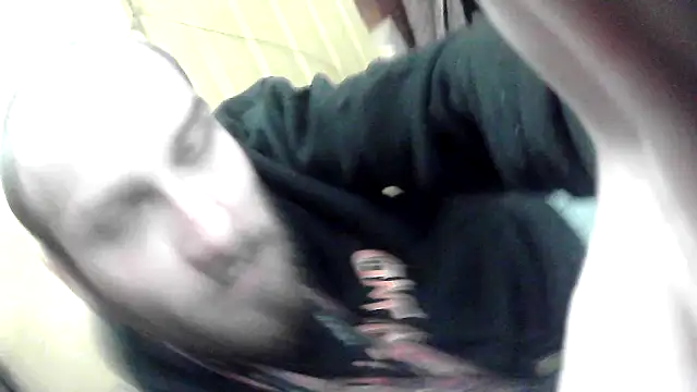 Snapshot of pervy_devil chatting on 03.04.25 pervy devil online show from 03.04.25