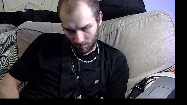 Snapshot of pervy_devil chatting on 12.03.25 pervy devil online show from 12.03.25