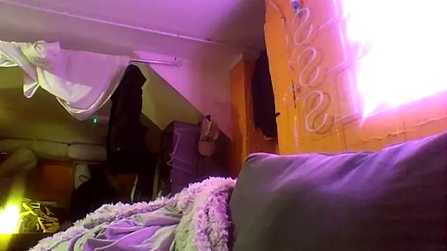 Snapshot of pervy_devil chatting on 02.20.26 pervy devil online show from 02.20.26