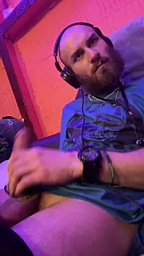 Snapshot of pervy_devil chatting on 02.28.26 pervy devil online show from 02.28.26