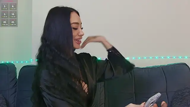 OnlyXandra online show from 12.12.24