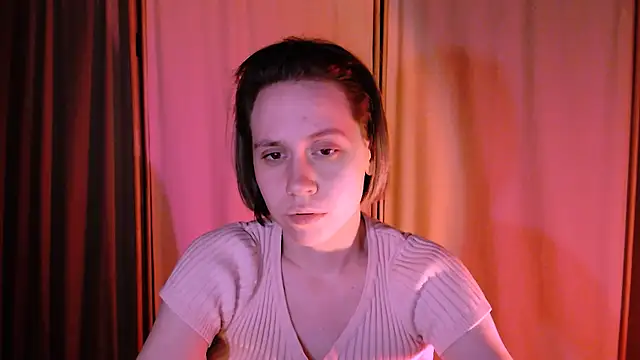 Snapshot of Malinax chatting on 03.04.25 Malinax online show from 03.04.25