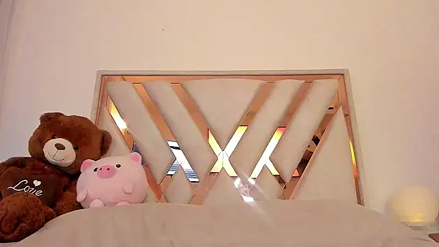 Snapshot of _Andyy__ chatting on 01.12.25 Andyy online show from 01.12.25