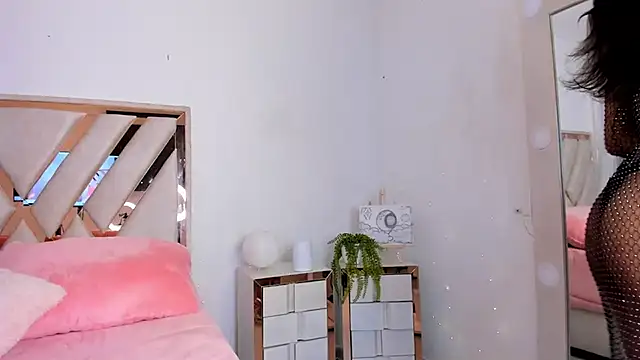 Snapshot of _Andyy__ chatting on 02.23.25 Andyy online show from 02.23.25