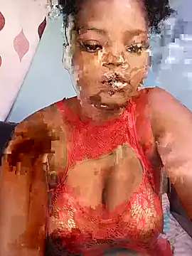 Snapshot of freaky_belle chatting on 05.19.26 freaky belle online show from 05.19.26