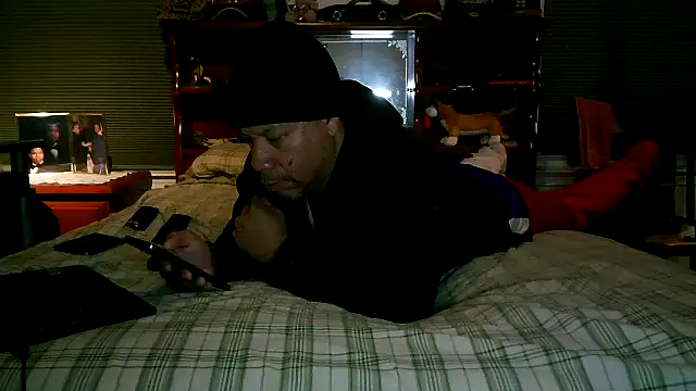 Snapshot of pimpdaddy4ever chatting on 02.23.26 pimpdaddy4ever online show from 02.23.26