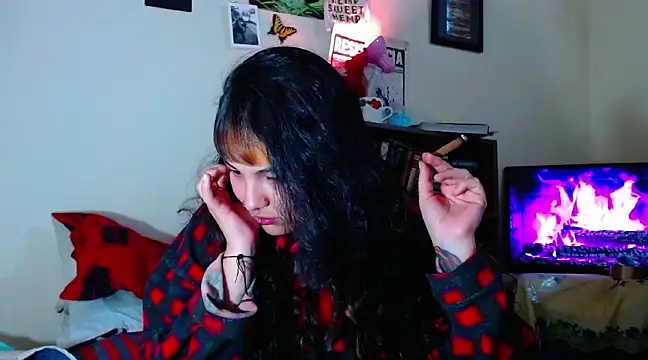 sweetiee mary online show from 02.16.25