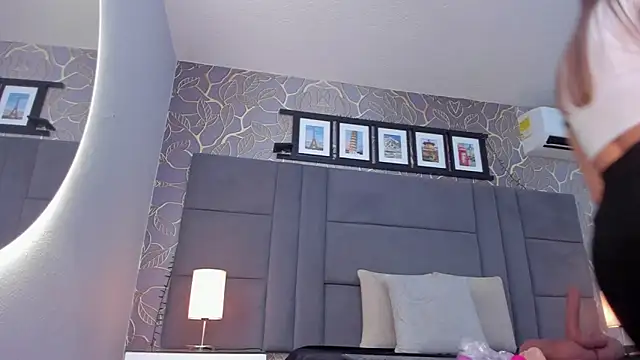 selene tylor  online show from 02.26.25