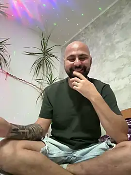 derek1494 online show from 10.02.25