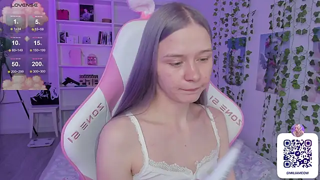 Snapshot of Milia_Parker chatting on 12.08.24 Milia Parker online show from 12.08.24