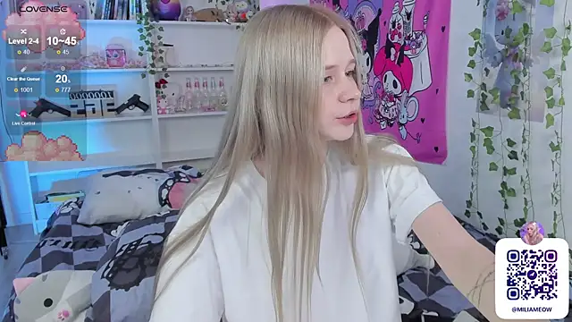 Snapshot of Milia_Parker chatting on 02.04.25 Milia Parker online show from 02.04.25