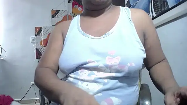 Snapshot of tsbigcock10incock chatting on 05.21.26 tsbigcock10incock online show from 05.21.26