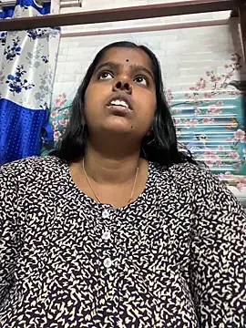 Beauty-queen online show from 02.13.25