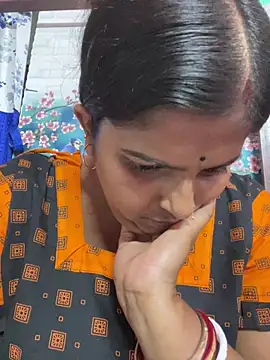 Beauty-queen online show from 03.11.25