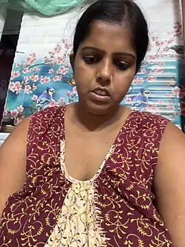 Beauty-queen online show from 10.16.25