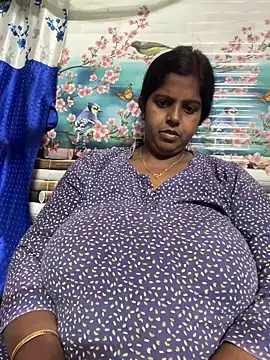 Beauty-queen online show from 02.24.26