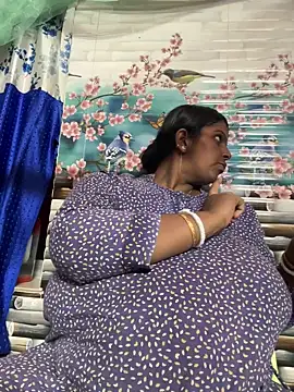 Beauty-queen online show from 03.05.26