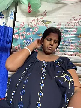 Beauty-queen online show from 04.05.26